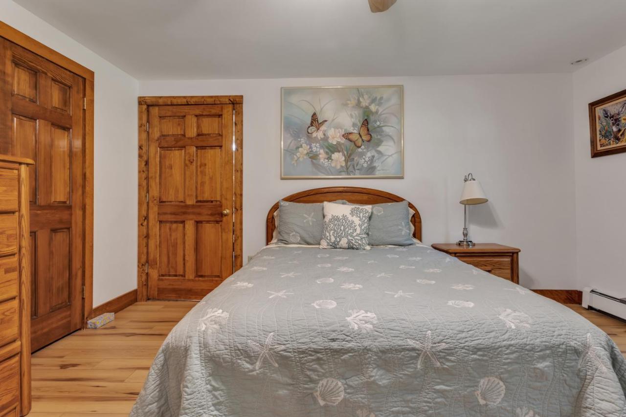 Cozy Bungalow Just Minutes From Mystic, Westerly Beaches, Boating And Casinos! Bungalow Groton Eksteriør bilde